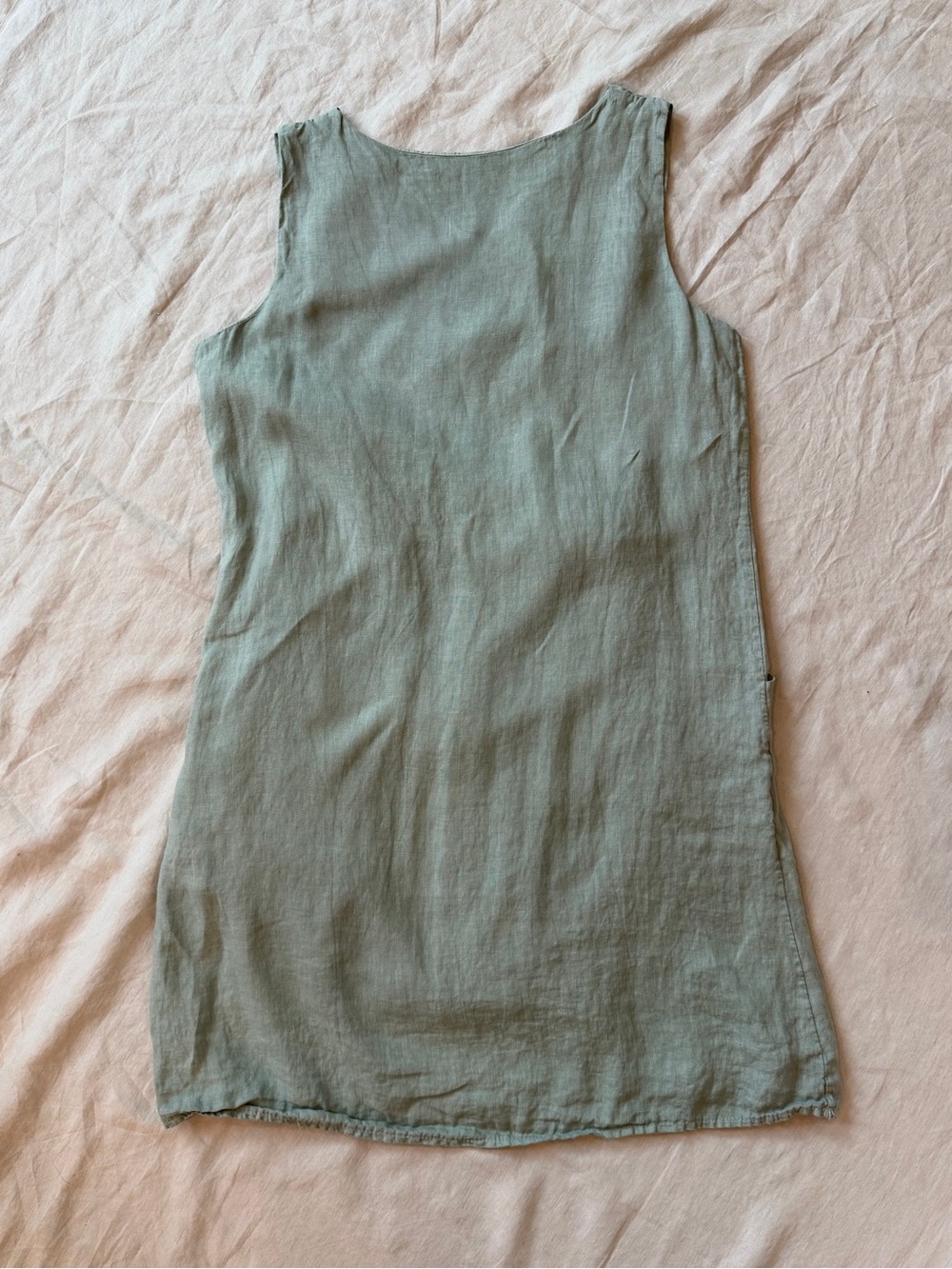 100% linen V-Neck Linen Shift Dress in dusty Sage medium to large - Picture 9 of 12